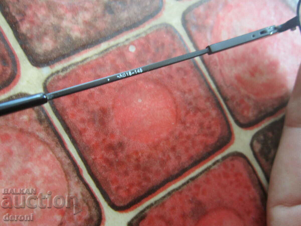 Delivery of Luxury glasses Vicenti Titan Delivery of Luxury glasses Vicenti Titan