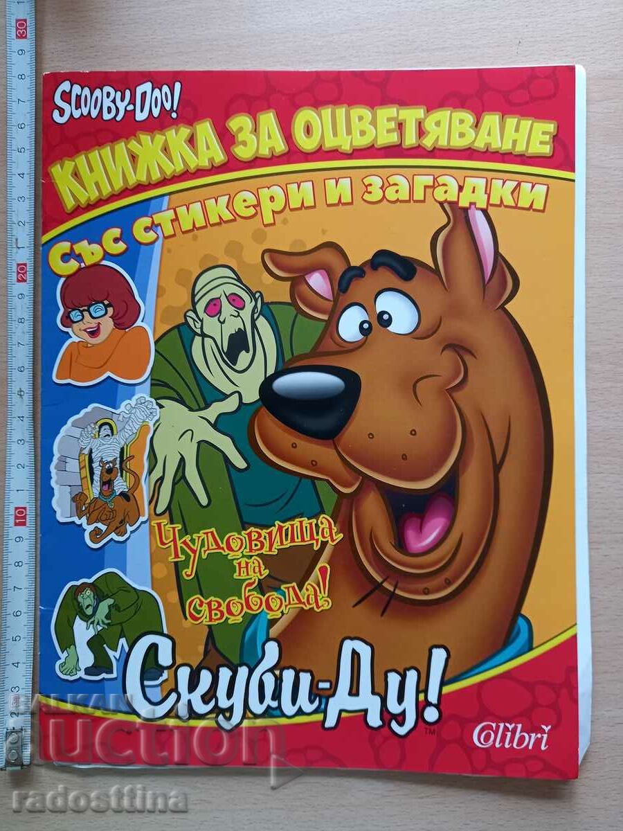 Scooby Doo! Carte de colorat cu autocolante și ghicitori