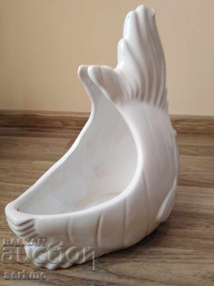 Auction Porcelain figure Auction Porcelain figure