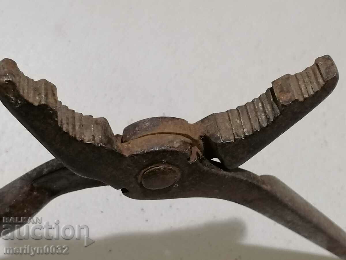 Παράδοση Παλιά κύριο πένσα kerpedeni εργαλείο Παράδοση Παλιά κύριο πένσα kerpedeni εργαλείο