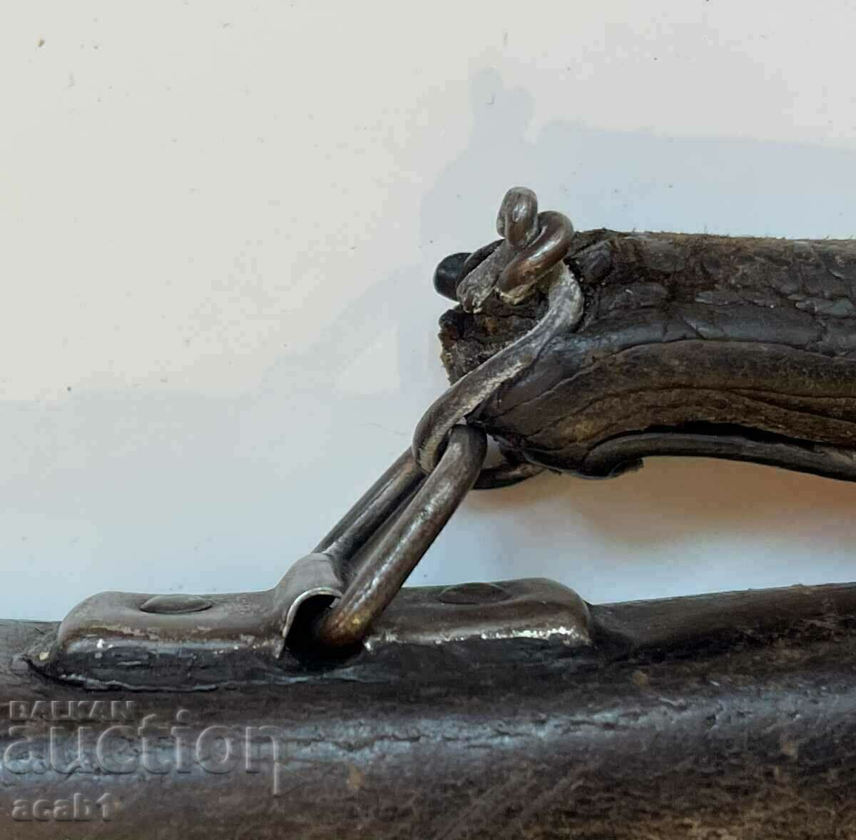 Auction Leather Bag 20s Auction Leather Bag 20s