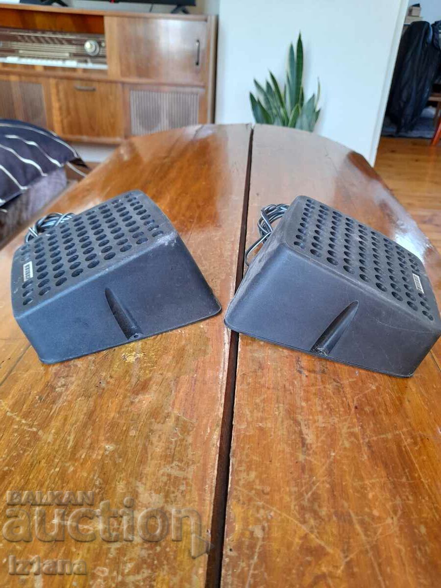 Auction Old Unisef speakers Auction Old Unisef speakers