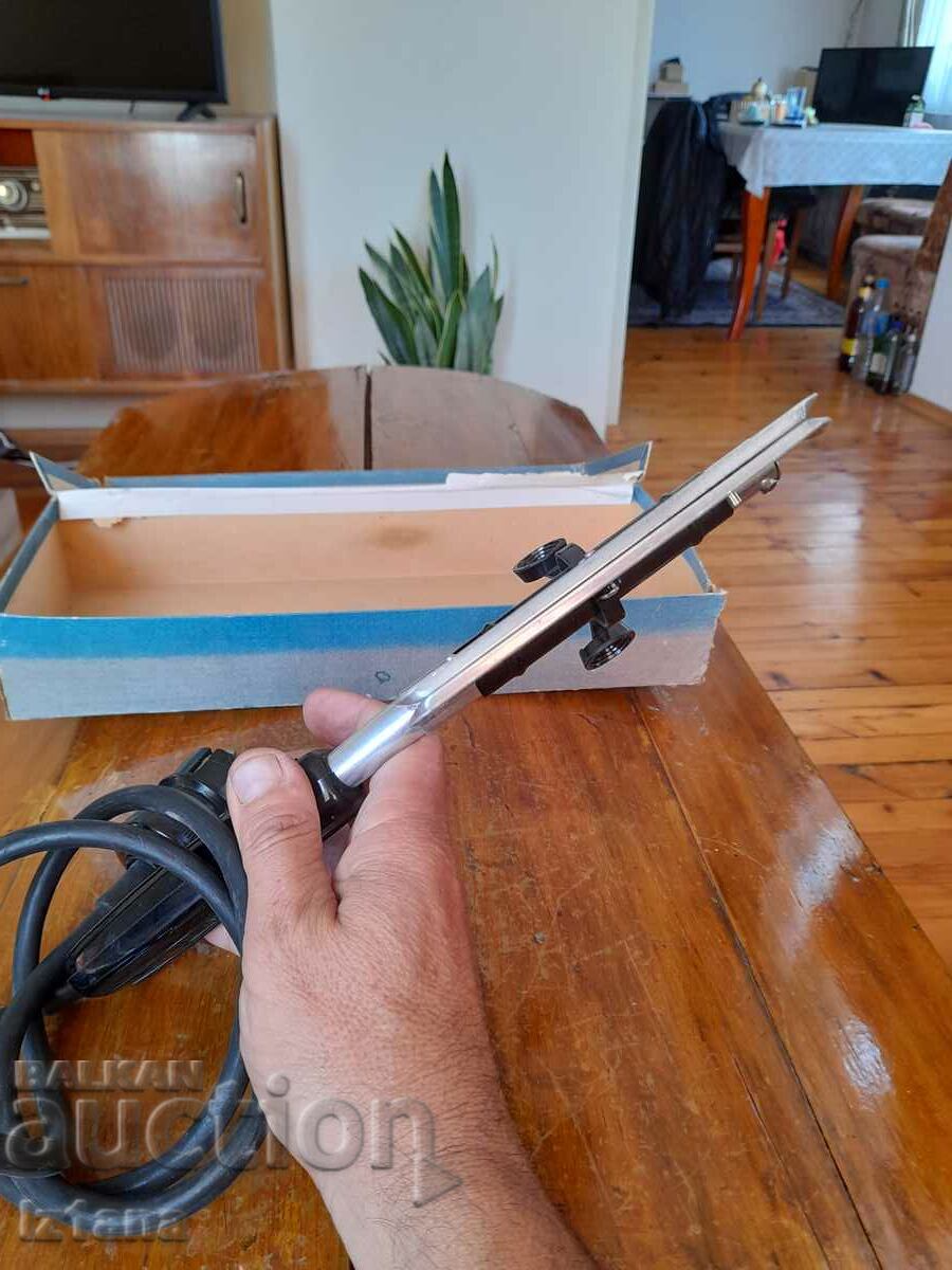 Delivery of Old iron, trouser press Delivery of Old iron, trouser press