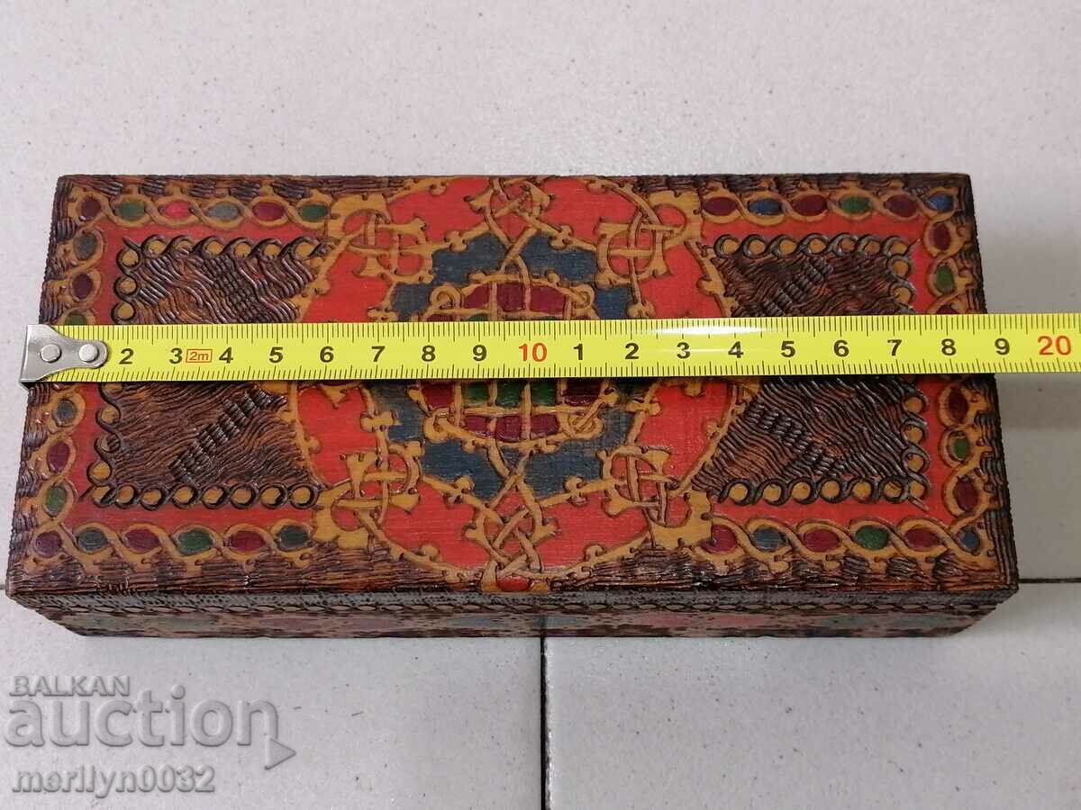 Auction Old pyrographic box of wood, wooden, 40's Auction Old pyrographic box of wood, wooden, 40's