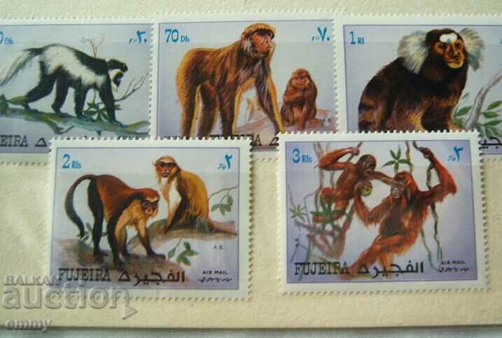 Pure stamps and block - monkeys from Fujairah, UAE with price 9.00 BGN | € 4.60 Pure stamps and block - monkeys from Fujairah, UAE with price 9.00 BGN | € 4.60