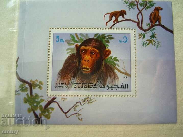 Delivery of Pure stamps and block - monkeys from Fujairah, UAE Delivery of Pure stamps and block - monkeys from Fujairah, UAE