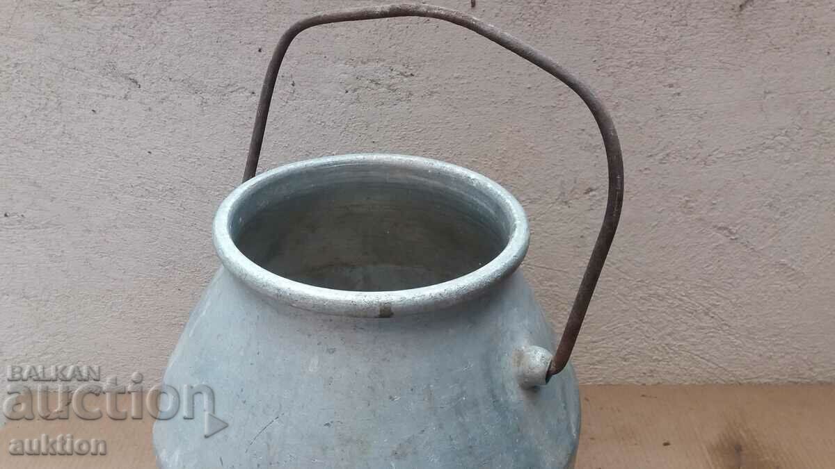 OLD ALUMINUM MILK CART - 30 LITERS MASSIVE - 5 OLD ALUMINUM MILK CART - 30 LITERS MASSIVE - 5