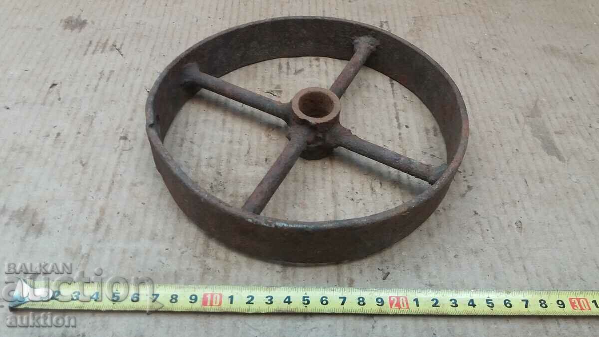 WROUGHT RENAISSANCE WHEEL OF WINNERS, PLOWS, PLOWS with price 7.99 BGN | € 4.09 WROUGHT RENAISSANCE WHEEL OF WINNERS, PLOWS, PLOWS with price 7.99 BGN | € 4.09