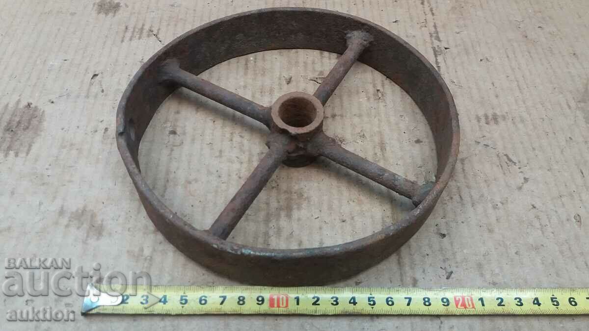 WROUGHT RENAISSANCE WHEEL OF WINNERS, PLOWS, PLOWS - 6 WROUGHT RENAISSANCE WHEEL OF WINNERS, PLOWS, PLOWS - 6