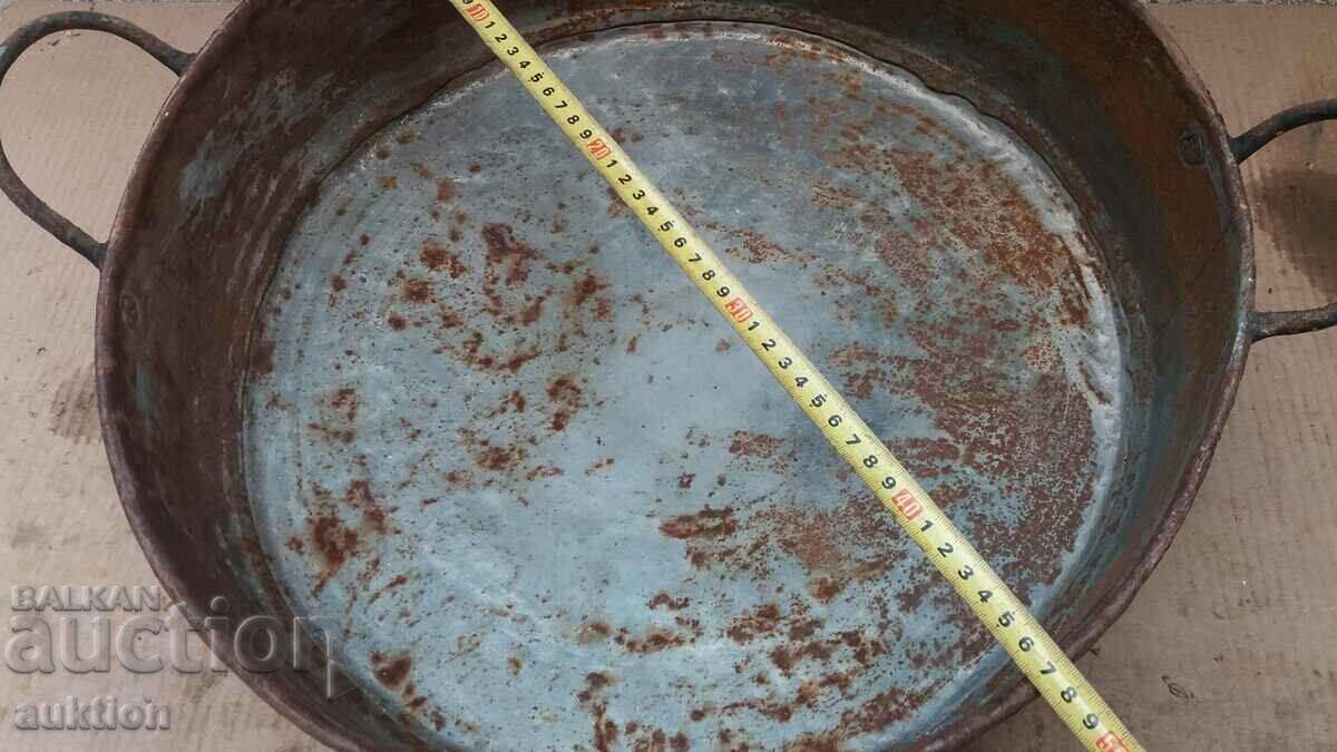 Delivery of MASSIVE METAL TRAY FOR LUTENITA, LAMB, ETC.