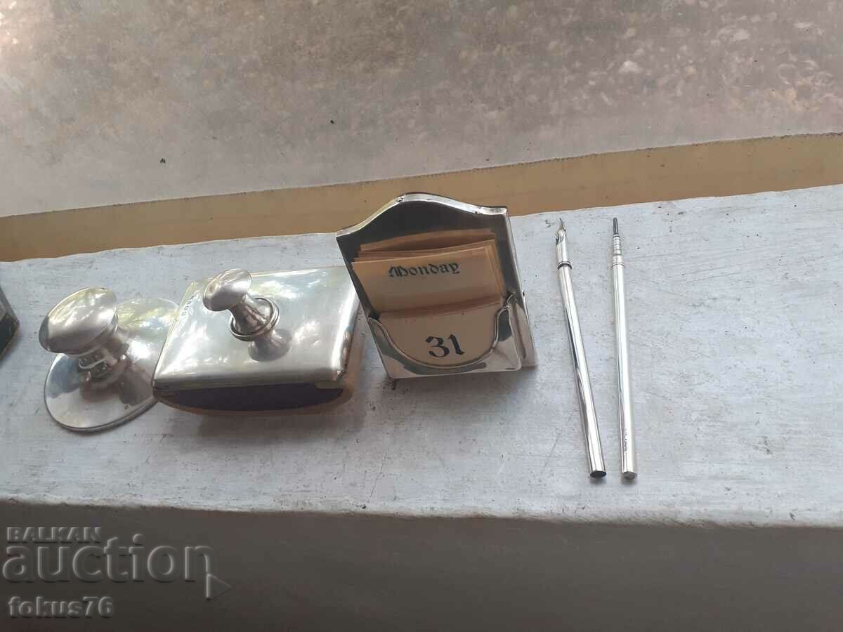 A unique English silver writing pen set - 5