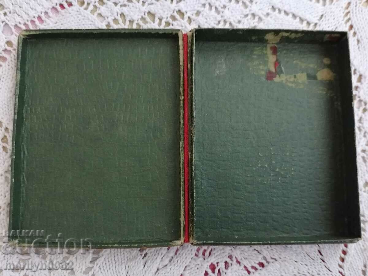 Auction Old snuff box box Kingdom of Bulgaria Auction Old snuff box box Kingdom of Bulgaria