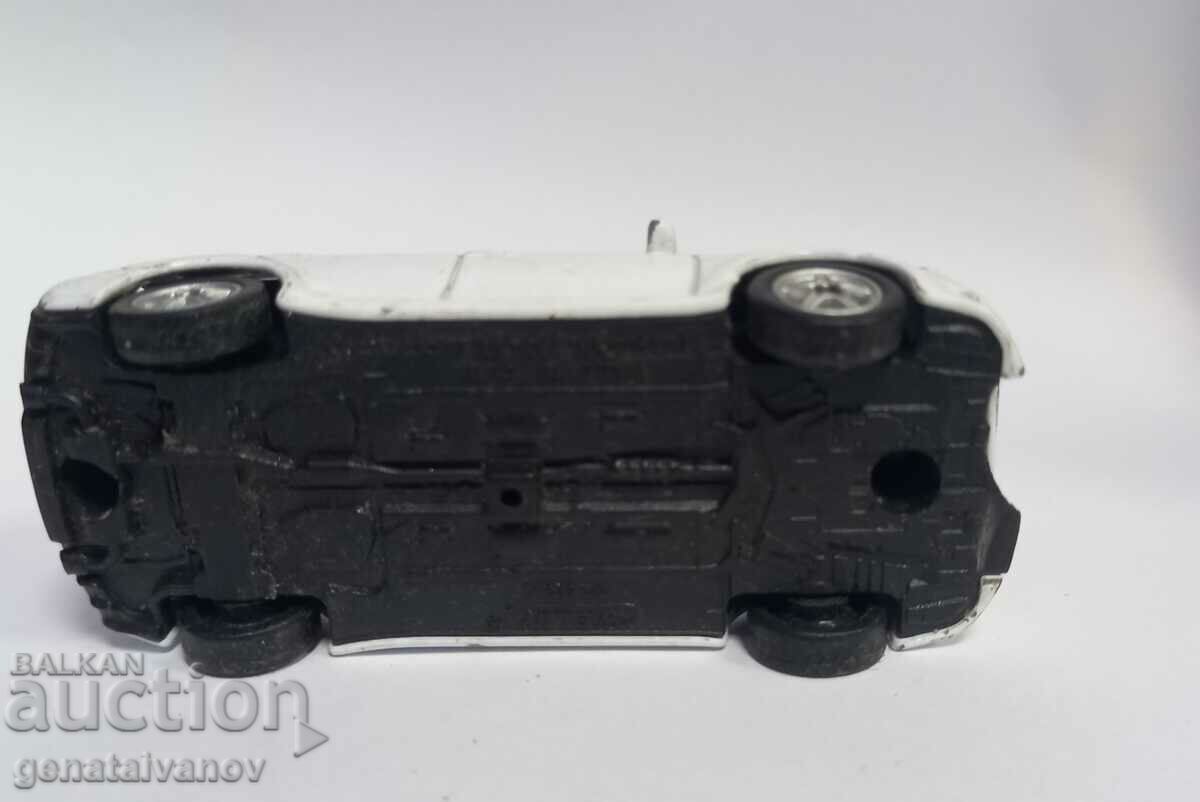 Cart with price 2.50 BGN | € 1.28 Cart with price 2.50 BGN | € 1.28