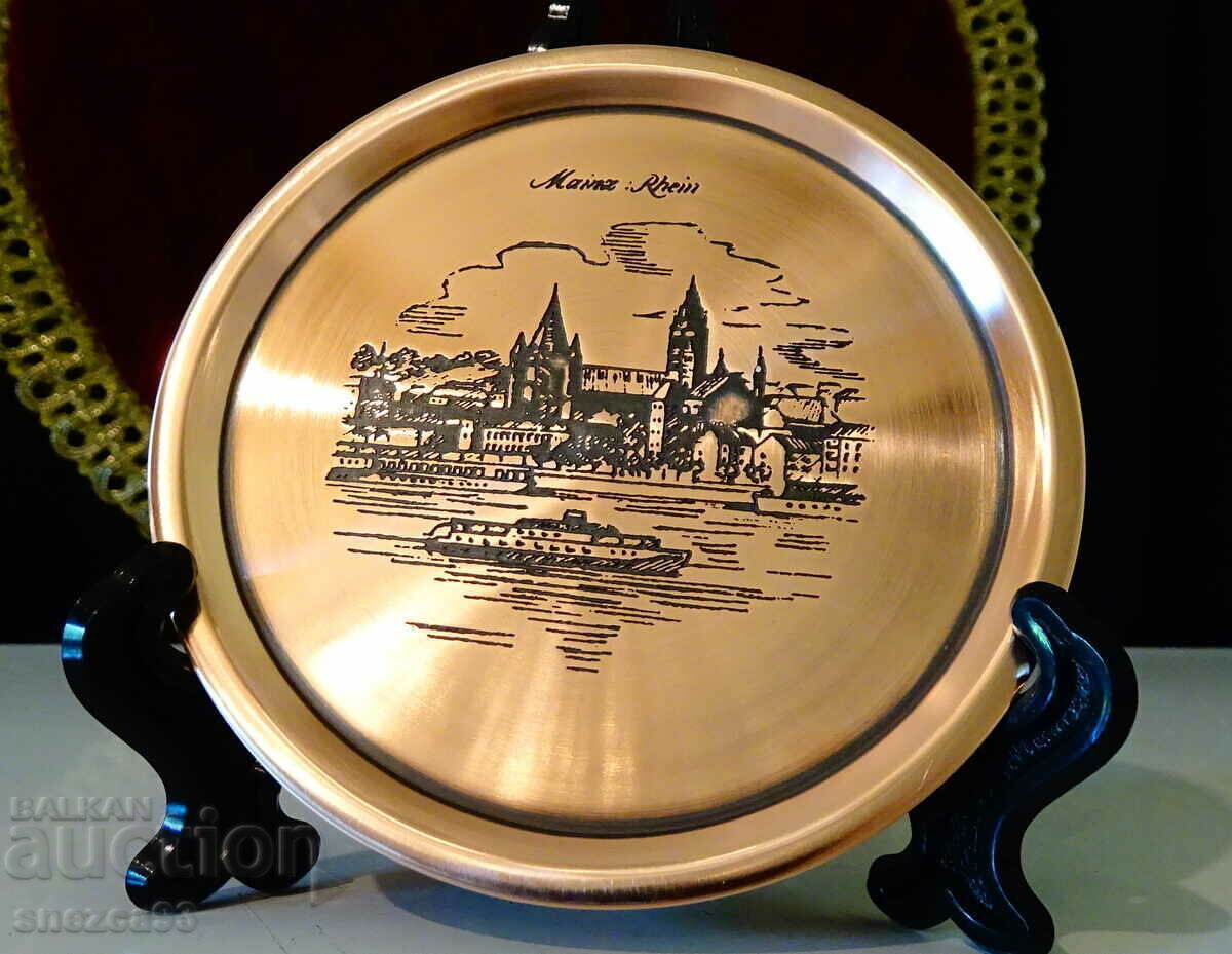 Copper plate, base with Rhine lithography. Copper plate, base with Rhine lithography.