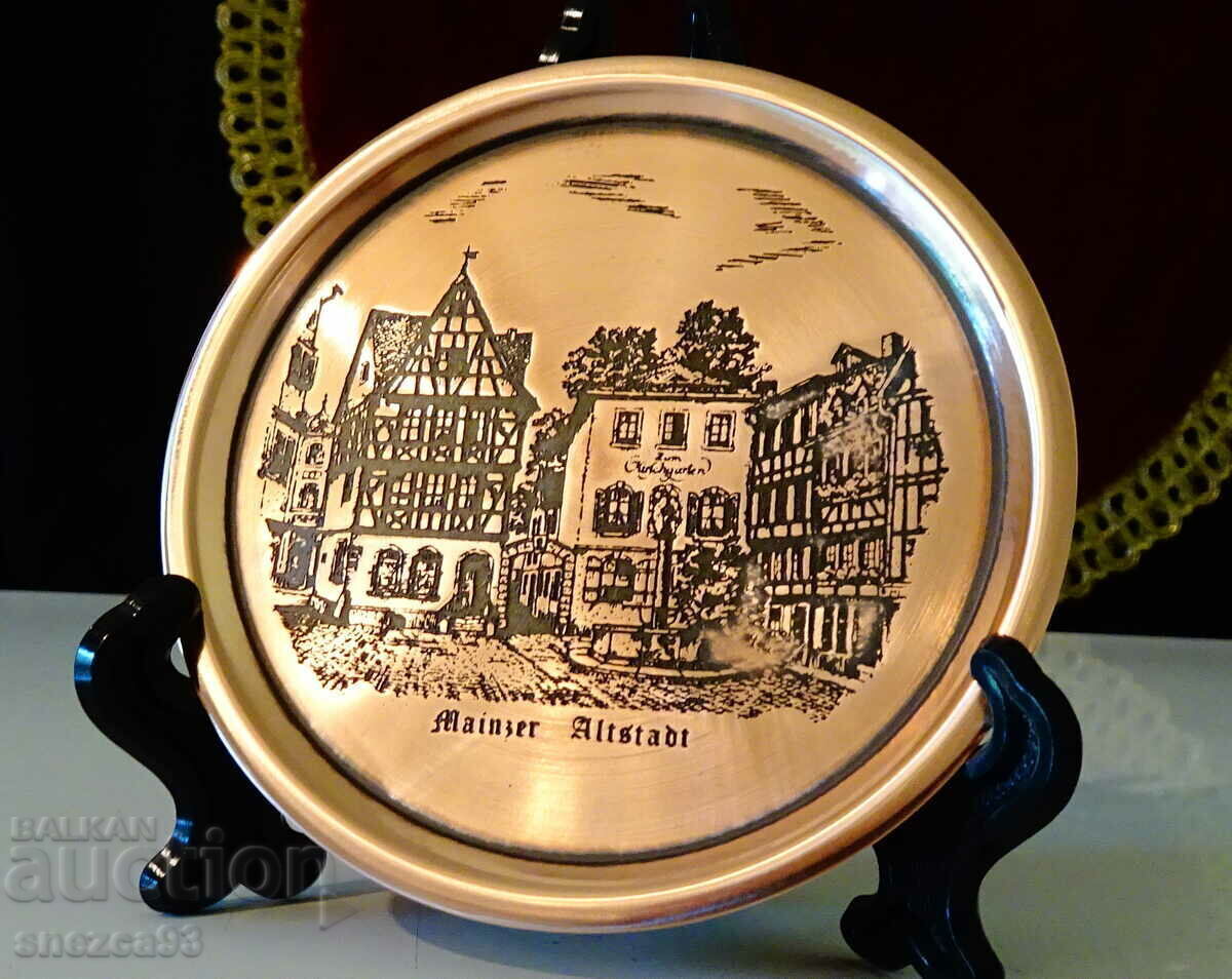 Copper plate, mat with Old Mainz lithograph. Copper plate, mat with Old Mainz lithograph.