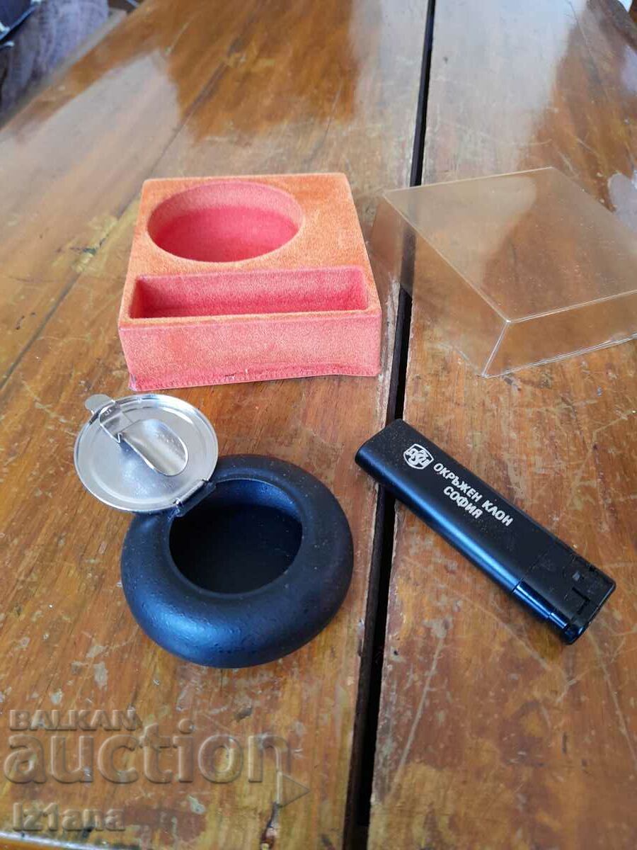 Delivery of Old souvenirs, lighter, ashtray, DZI Delivery of Old souvenirs, lighter, ashtray, DZI