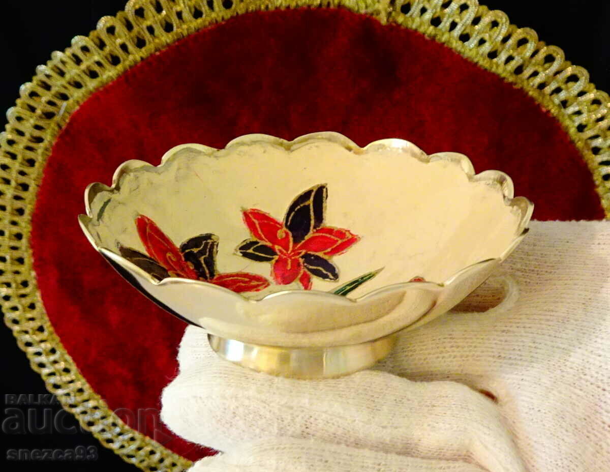 Bronze bowls, candy boxes with cellular enamel, 2 pieces. with price 32.00 BGN | € 16.36