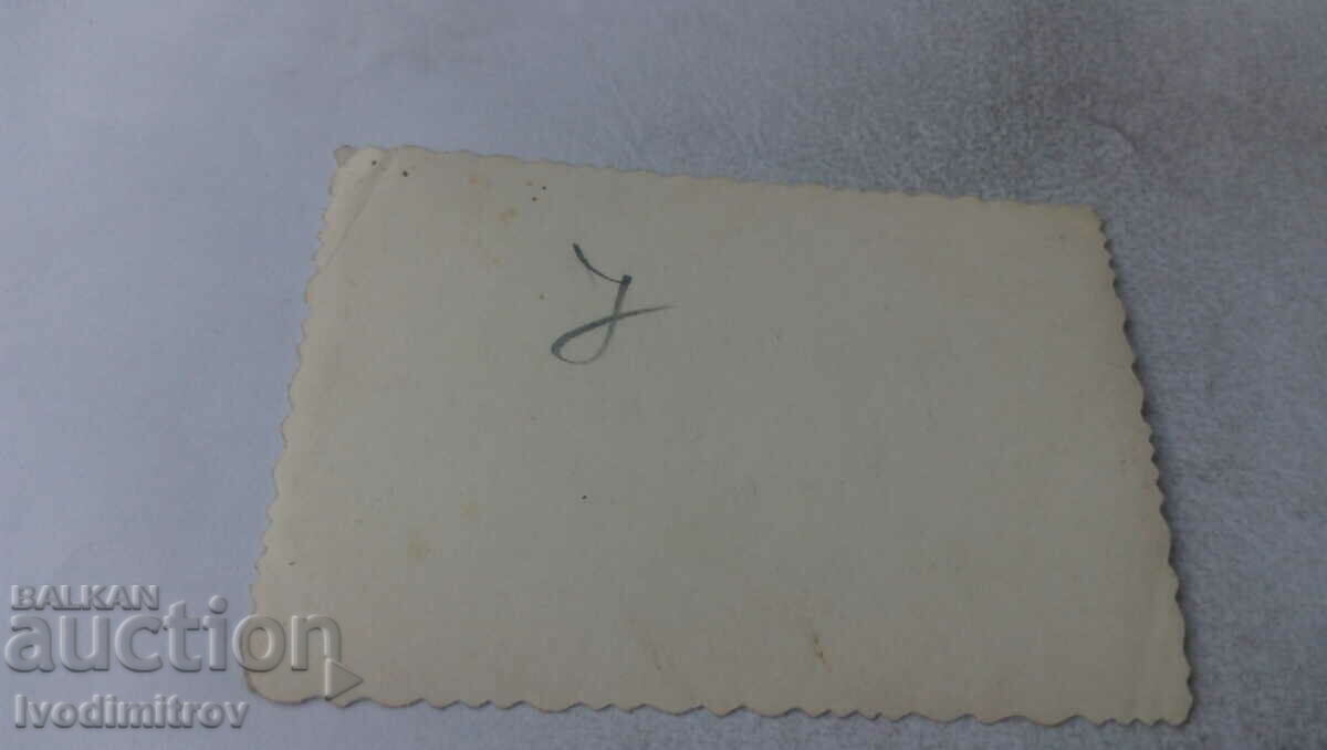 Soldații foto cu preț 1.45 BGN | € 0.74 Soldații foto cu preț 1.45 BGN | € 0.74