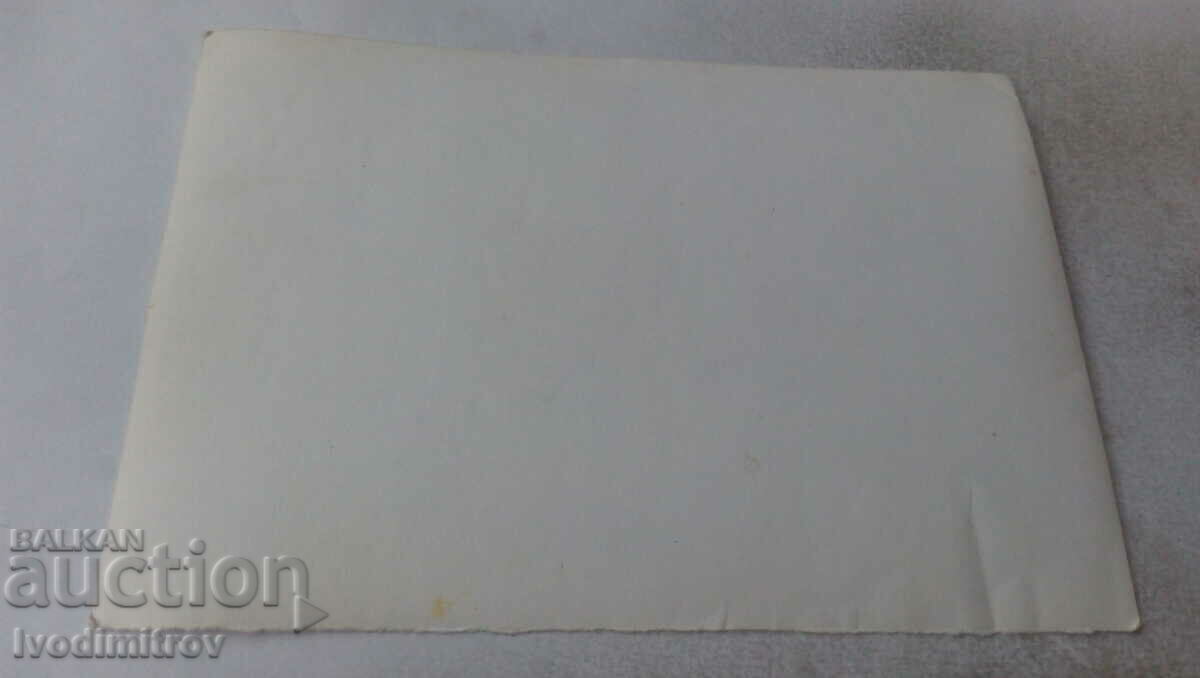 Φωτογραφία Νεόνυμφους με τιμή 1.15 BGN | € 0.59 Φωτογραφία Νεόνυμφους με τιμή 1.15 BGN | € 0.59