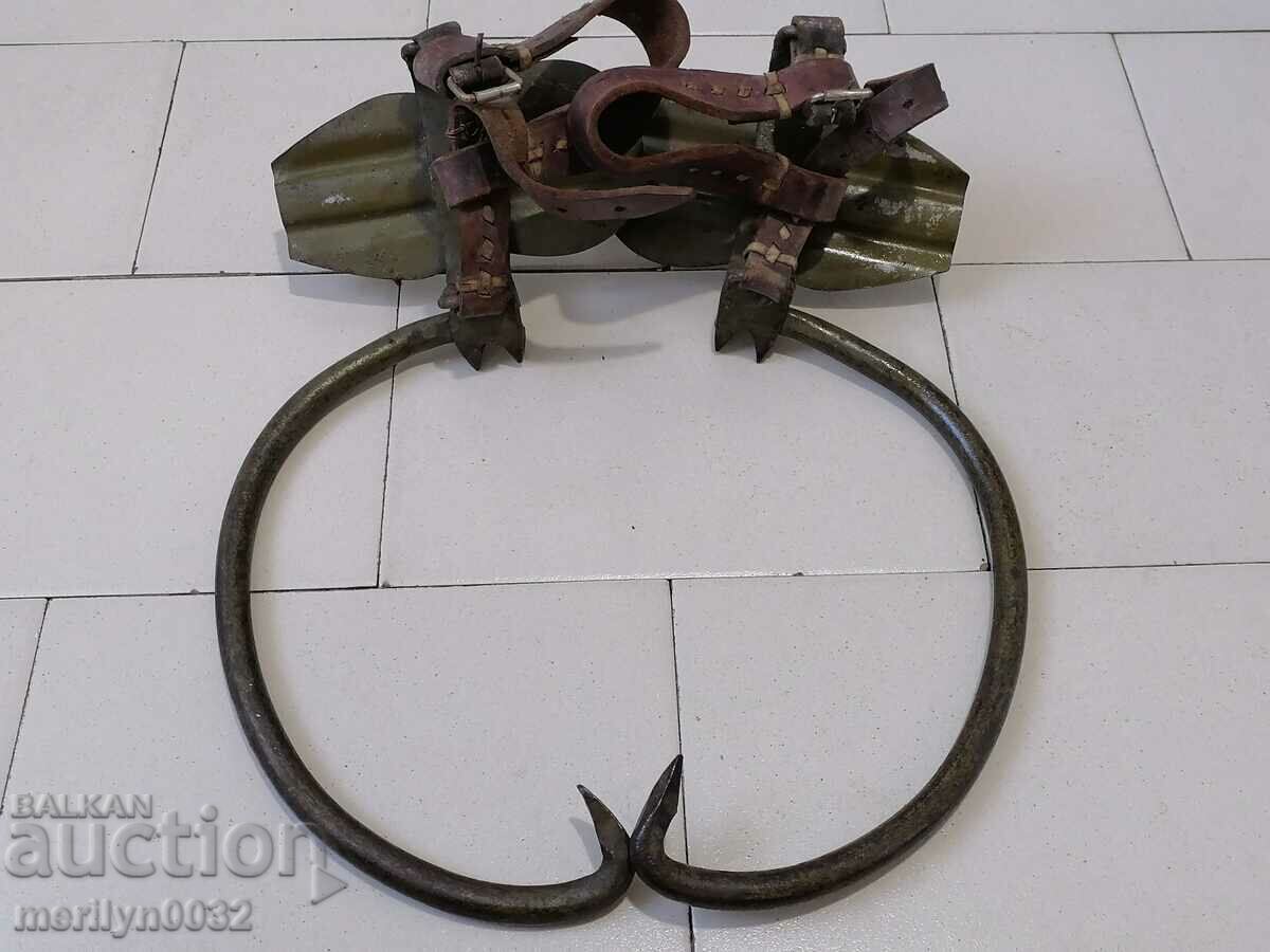 Army gull-climbing cats from the telegraph platoon with price 145.00 BGN | € 74.14 Army gull-climbing cats from the telegraph platoon with price 145.00 BGN | € 74.14