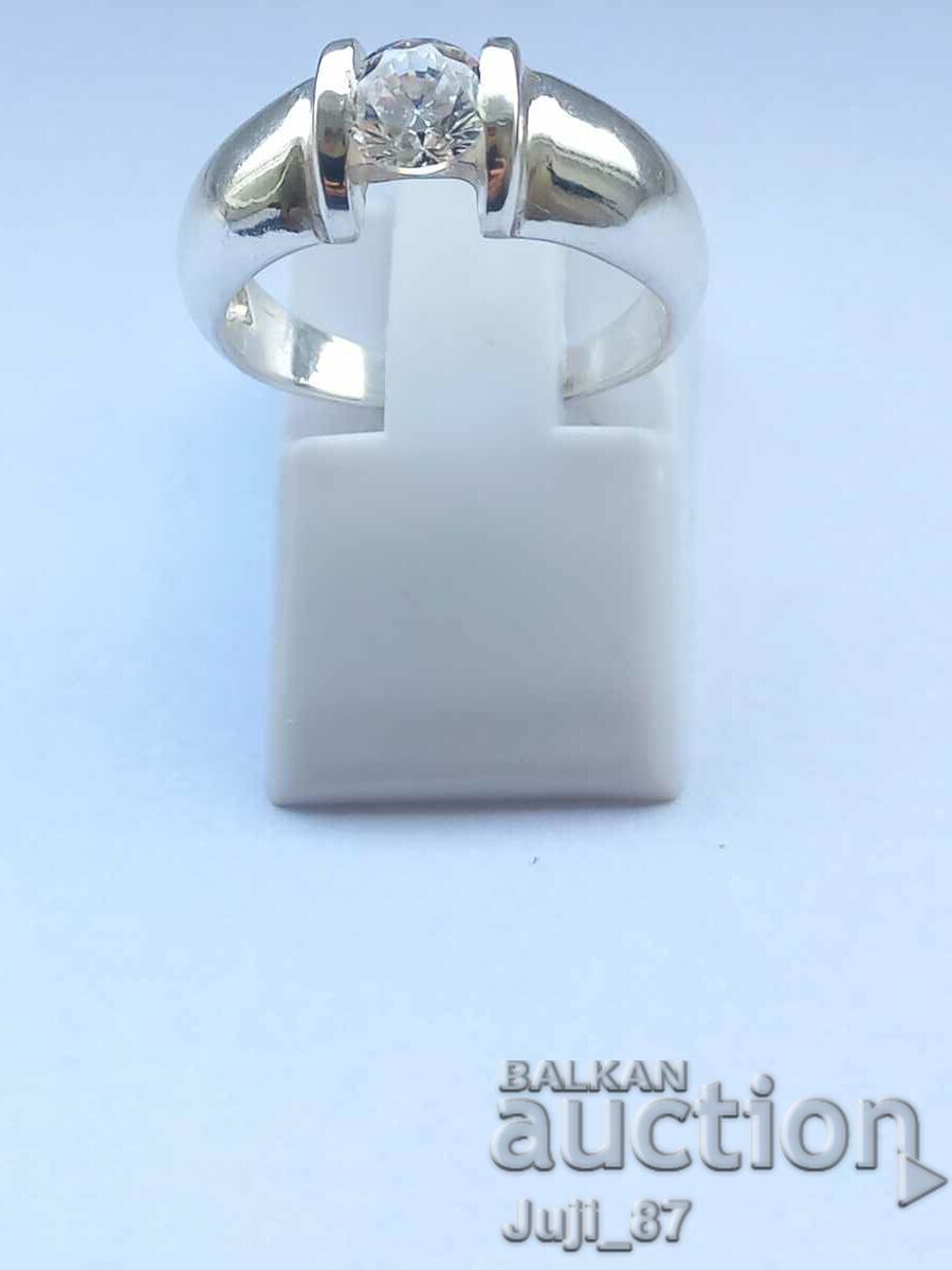 Нов сребърен пръстен с камък циркон, размер 50