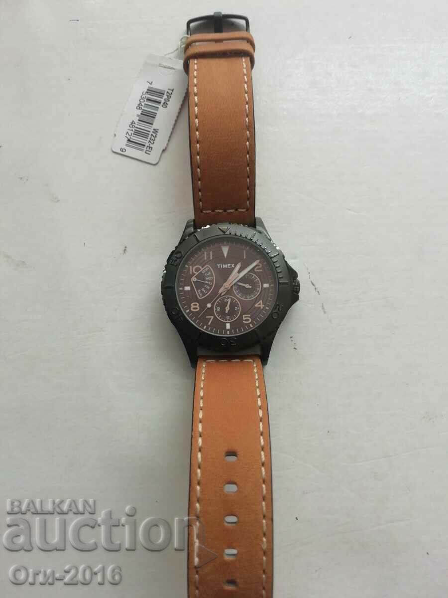 Clock TIMEX with price 125.00 BGN | € 63.91