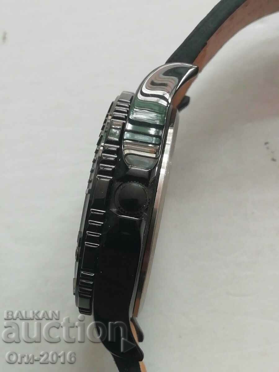 Delivery of Clock TIMEX