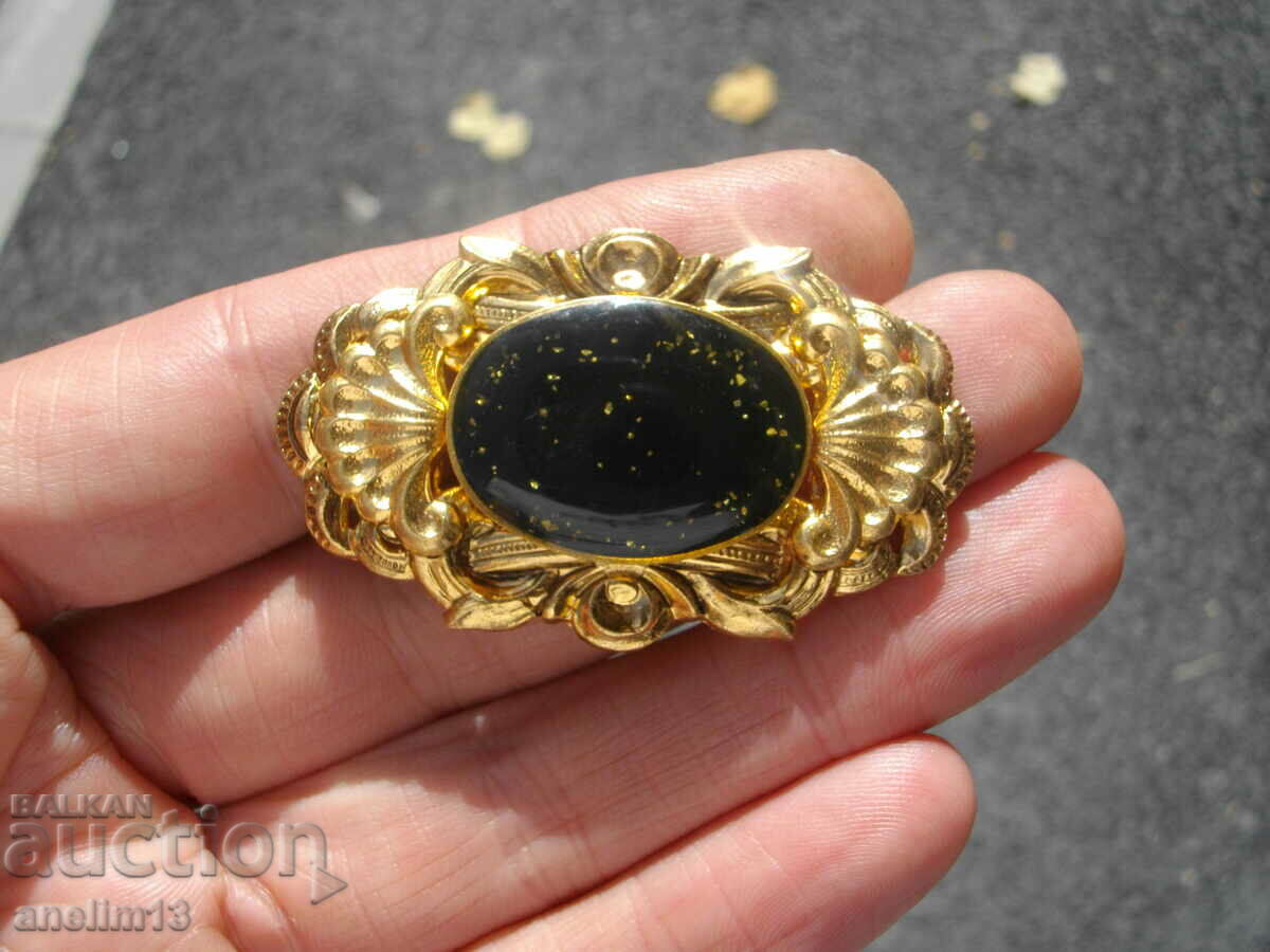 Delivery of STARA BEAUTIFUL BROSHA Delivery of STARA BEAUTIFUL BROSHA