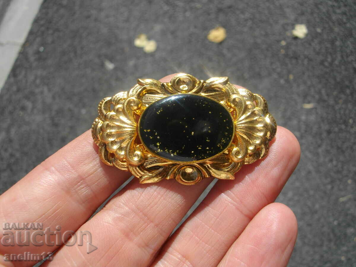 STARA BEAUTIFUL BROSHA - 5 STARA BEAUTIFUL BROSHA - 5