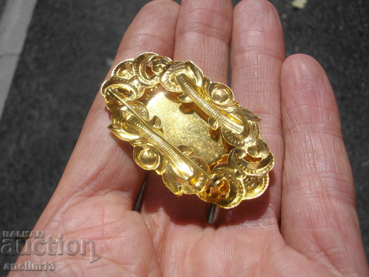 STARA BEAUTIFUL BROSHA - 6 STARA BEAUTIFUL BROSHA - 6