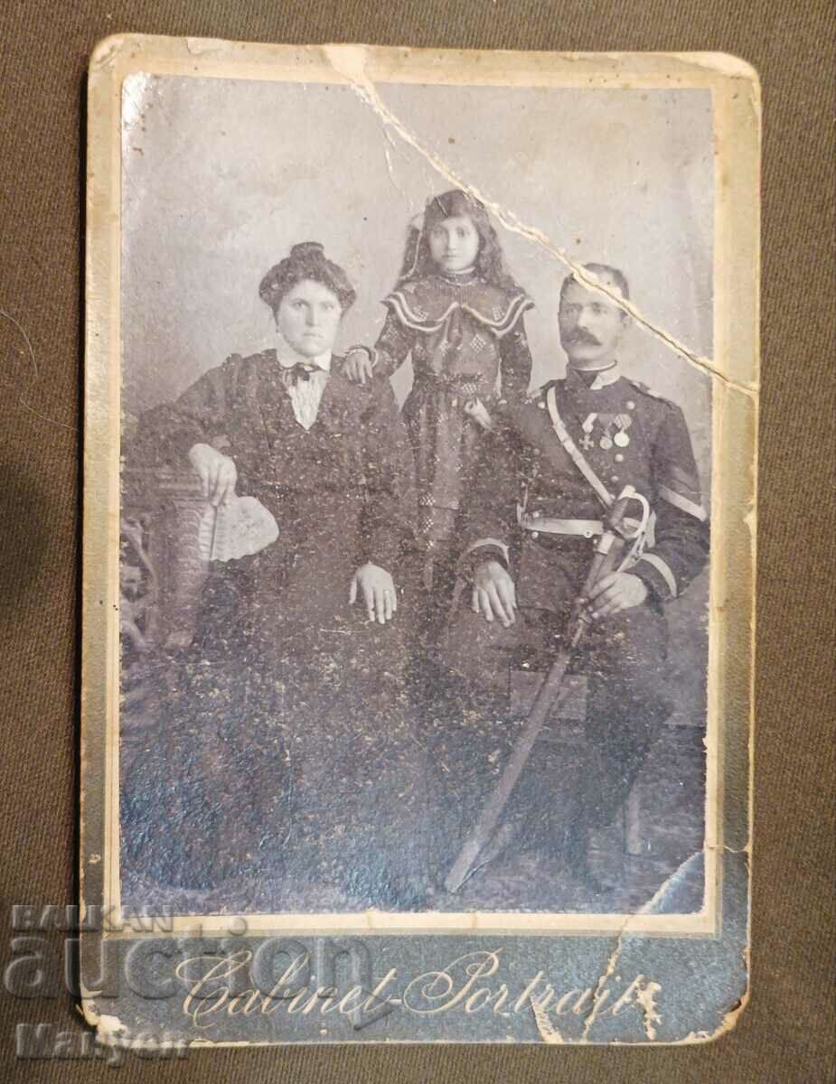 I am selling an old military photo - cardboard.