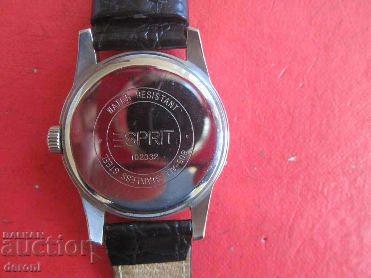 Delivery of Great Esprit watch with crystals 102032 Delivery of Great Esprit watch with crystals 102032