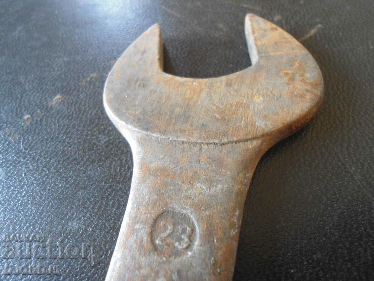 Old key 21-23, markings with price 3.00 BGN | € 1.53 Old key 21-23, markings with price 3.00 BGN | € 1.53