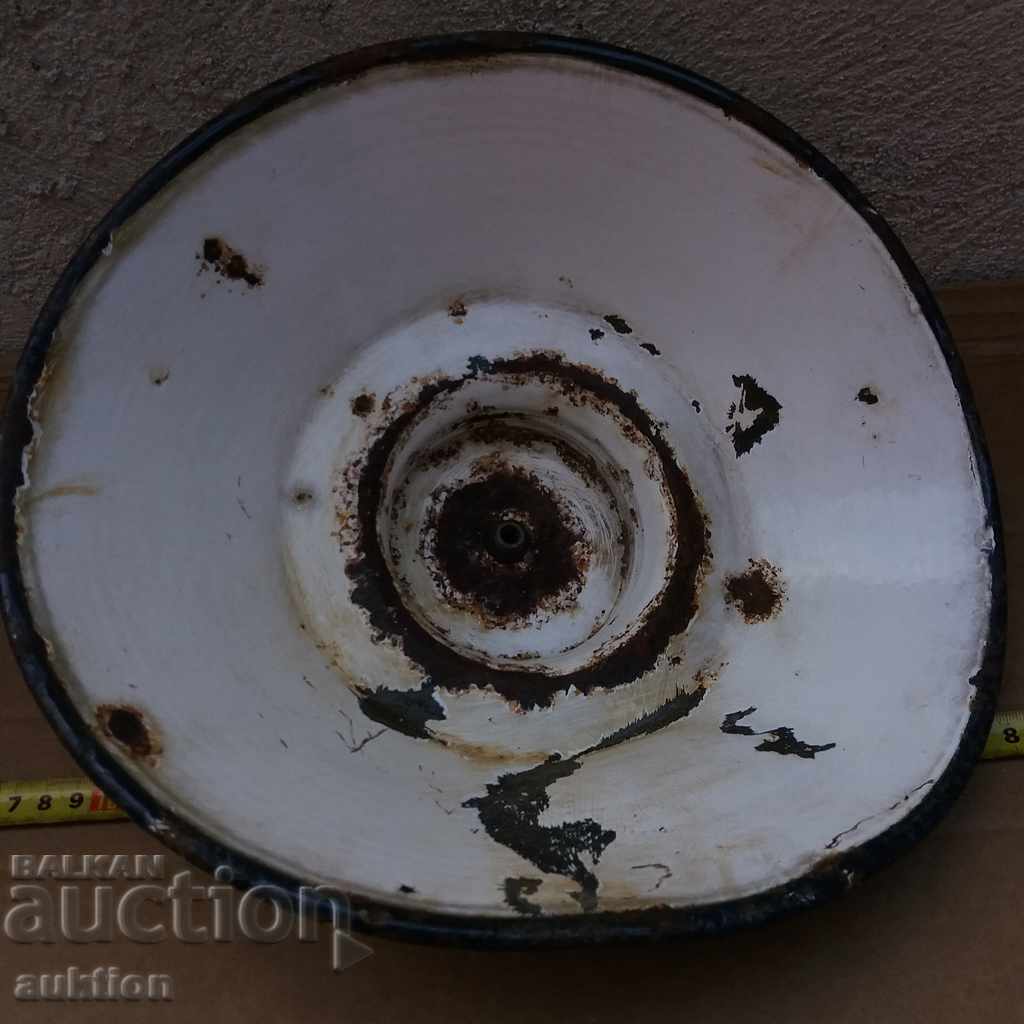 Delivery of ROYAL LAMP OF STREET LIGHTING - ENAMELED Delivery of ROYAL LAMP OF STREET LIGHTING - ENAMELED