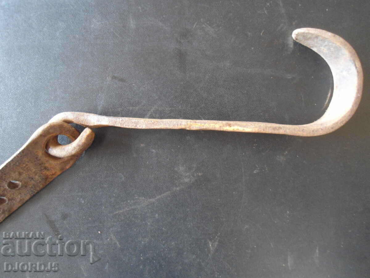 Old wrought iron with price 4.00 BGN | € 2.05 Old wrought iron with price 4.00 BGN | € 2.05