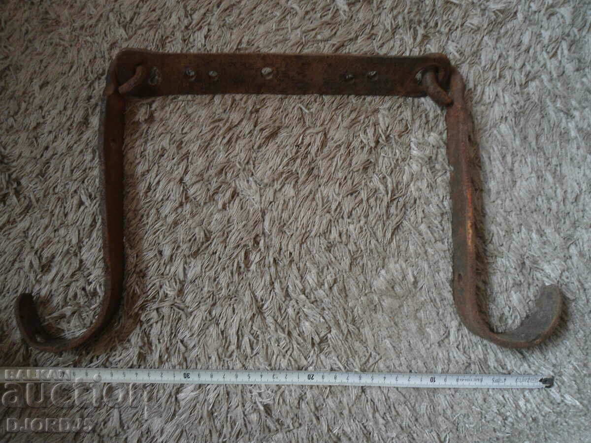 Auction Old wrought iron Auction Old wrought iron