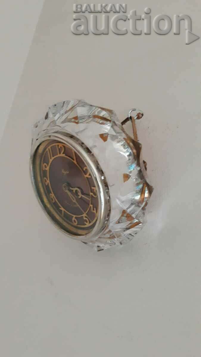 weekly Russian fireplace Mayak USSR MAYAK retro vintage with price 41.00 BGN | € 20.96 weekly Russian fireplace Mayak USSR MAYAK retro vintage with price 41.00 BGN | € 20.96