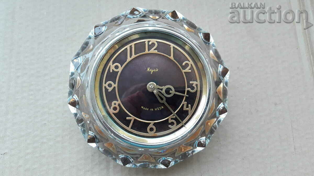 Delivery of weekly Russian fireplace Mayak USSR MAYAK retro vintage Delivery of weekly Russian fireplace Mayak USSR MAYAK retro vintage