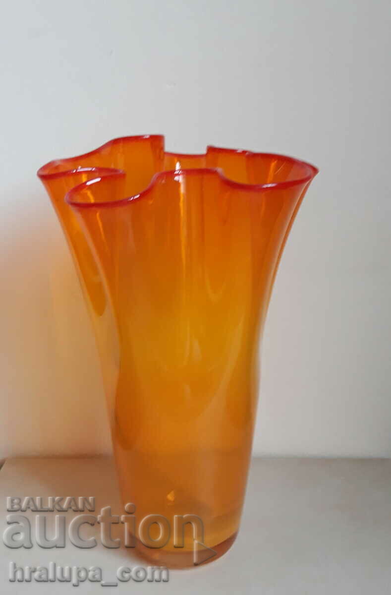 Old glass vase Art Deco curly board with price 40.00 BGN | € 20.45 Old glass vase Art Deco curly board with price 40.00 BGN | € 20.45