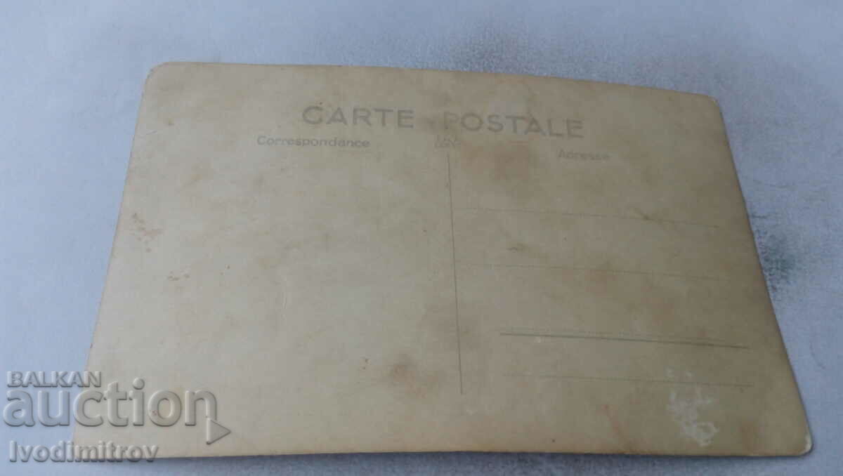 Φωτογραφία Μαθητές με τους δασκάλους τους με τιμή 1.85 BGN | € 0.95