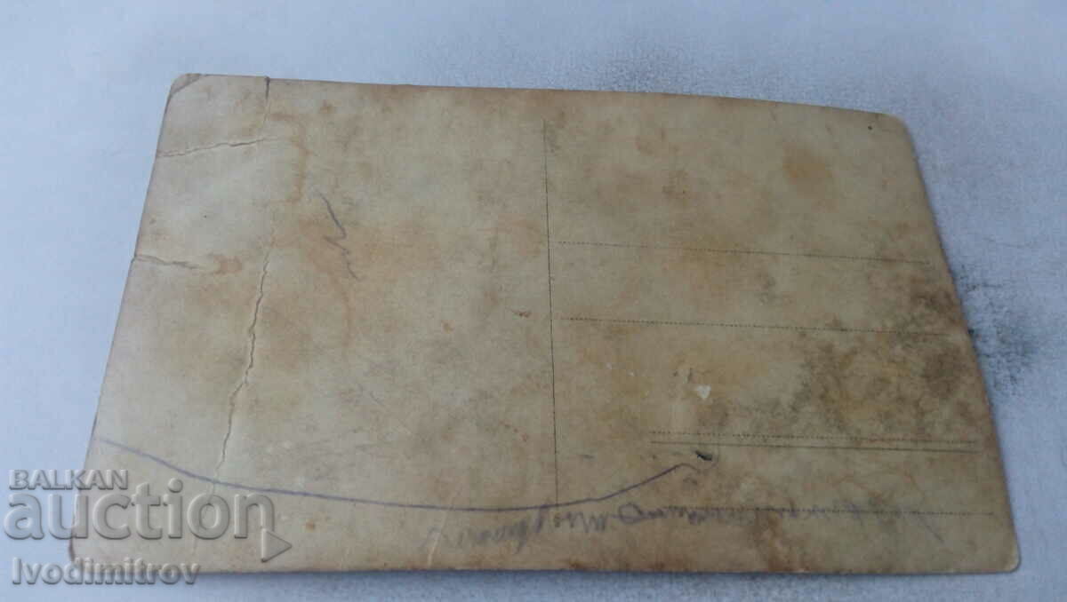 Photo Little girl next to a chair with a bouquet of flowers with price 1.45 BGN | € 0.74 Photo Little girl next to a chair with a bouquet of flowers with price 1.45 BGN | € 0.74