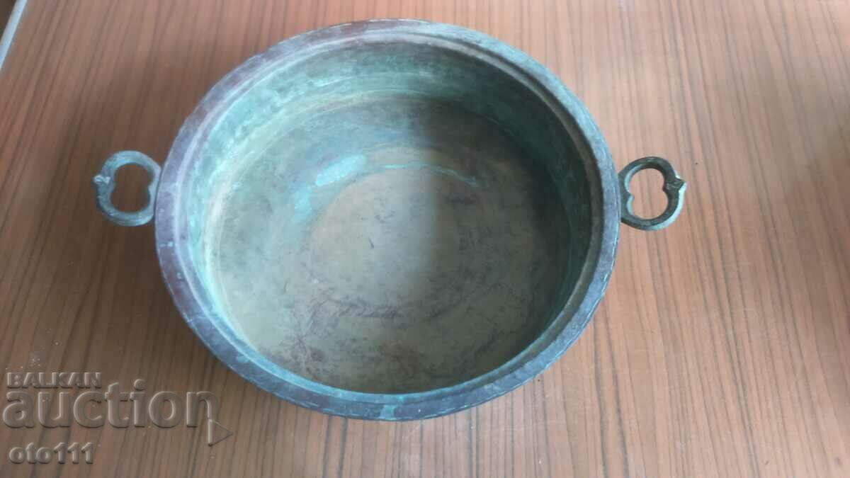 OLD COPPER HAND FORGED PAN - 1933,