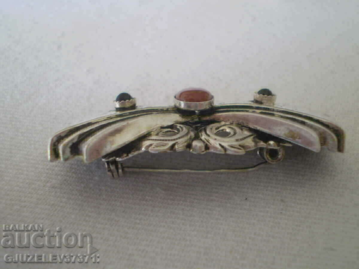 a beautiful old brooch - 6 a beautiful old brooch - 6