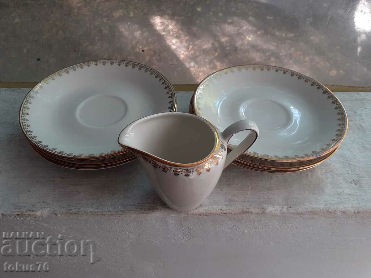 Lot of porcelain 6 saucers and 1 latiere gilt mark with price 50.00 BGN | € 25.56 Lot of porcelain 6 saucers and 1 latiere gilt mark with price 50.00 BGN | € 25.56