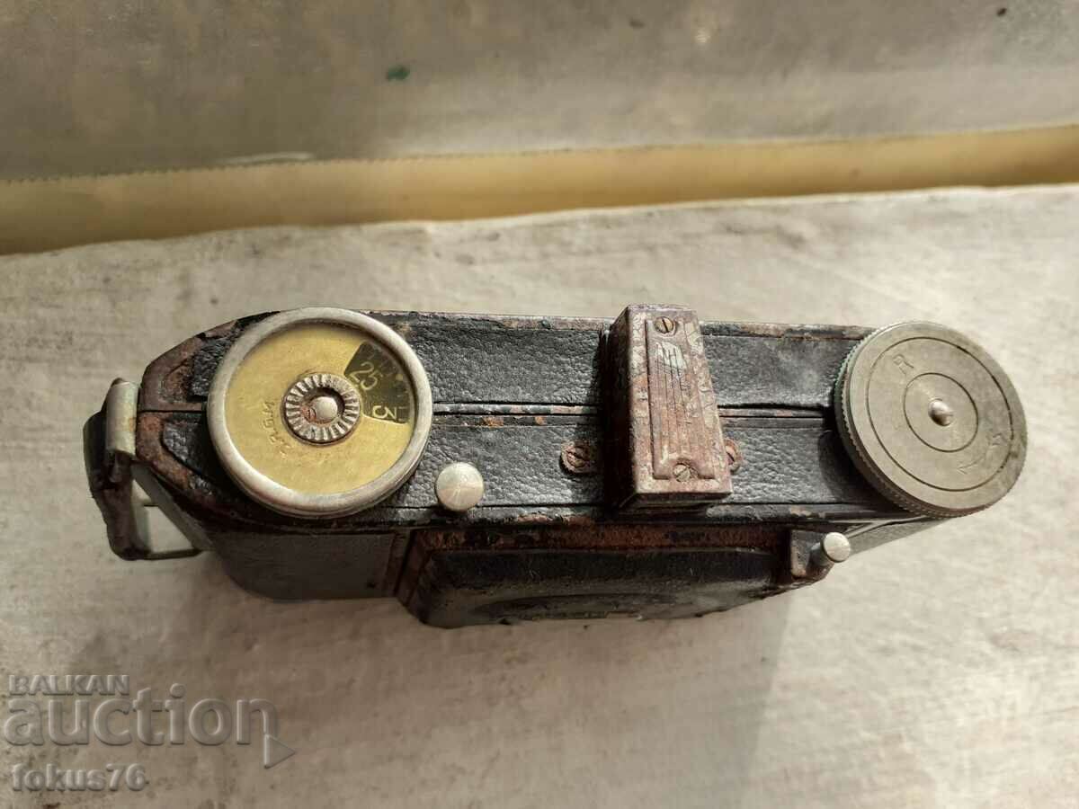 Auction Old bellows camera Auction Old bellows camera