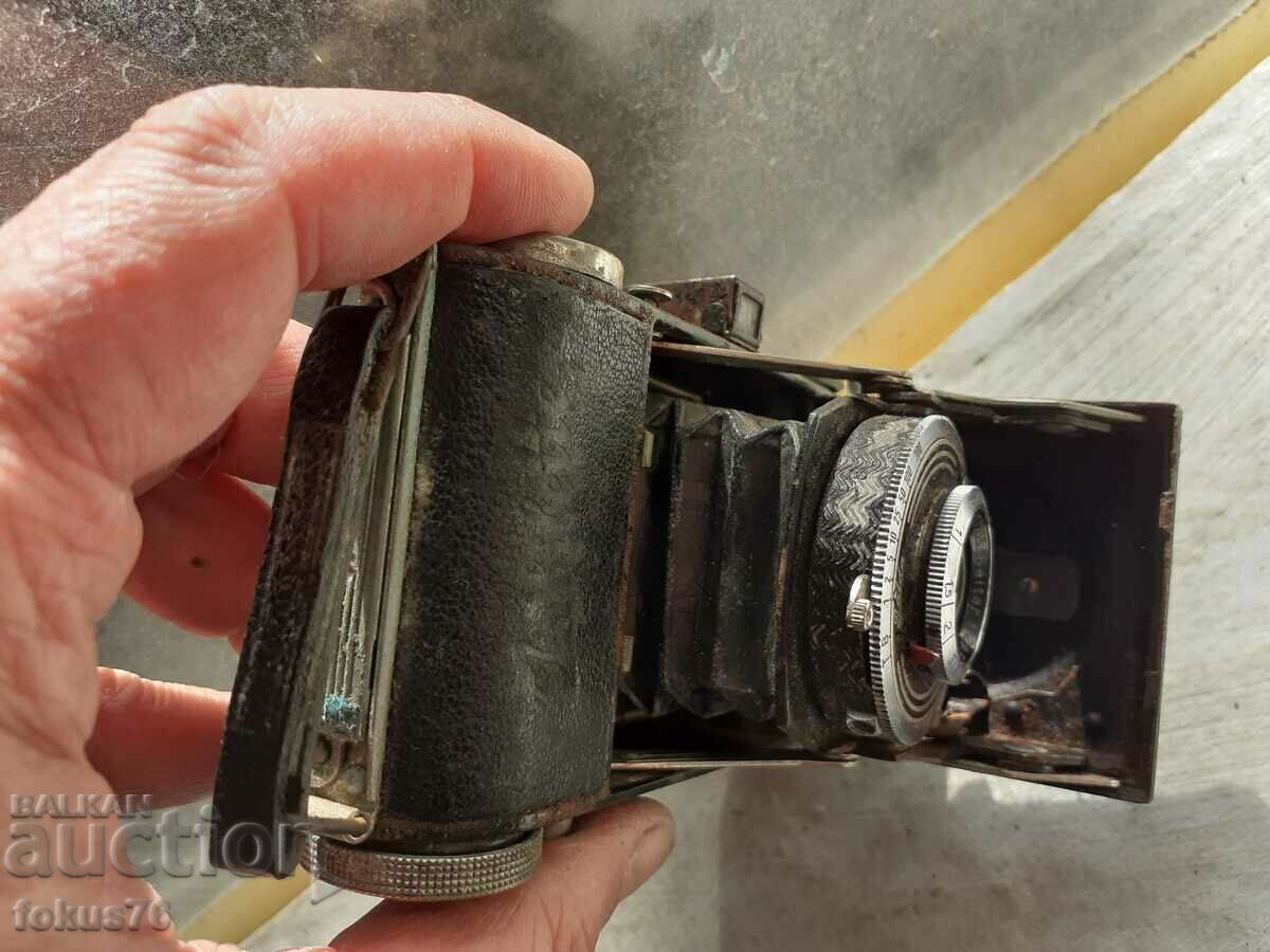 Delivery of Old bellows camera Delivery of Old bellows camera