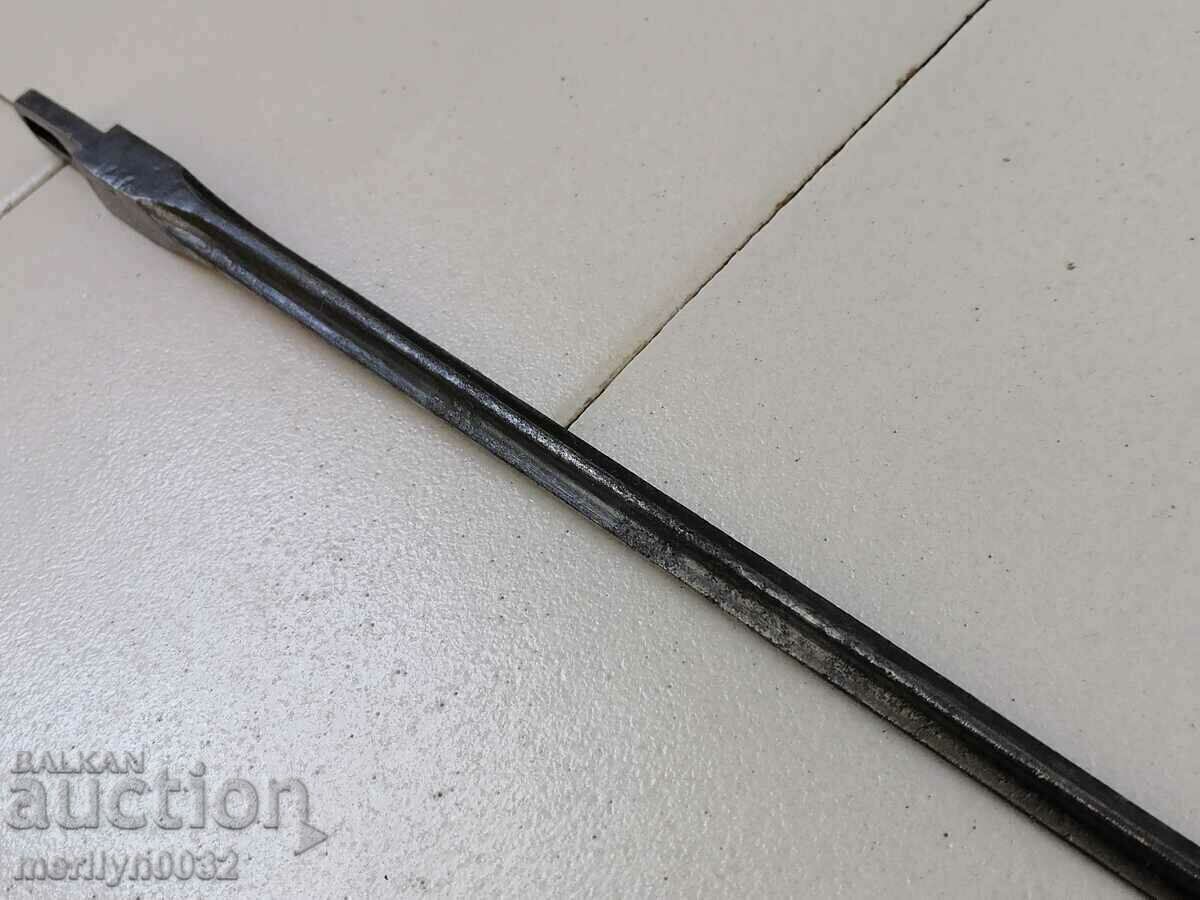 Baionetă cu baionetă pliabilă triunghiulară Redkazh RRR cu preț 98.00 BGN | € 50.11