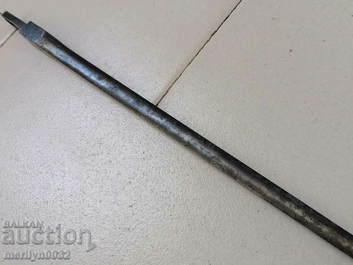 Licitație Baionetă cu baionetă pliabilă triunghiulară Redkazh RRR