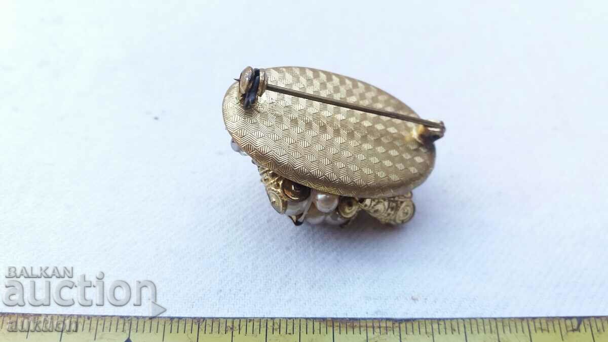 SOLID GOLD PLATED RENAISSANCE BROOCH - 7 SOLID GOLD PLATED RENAISSANCE BROOCH - 7