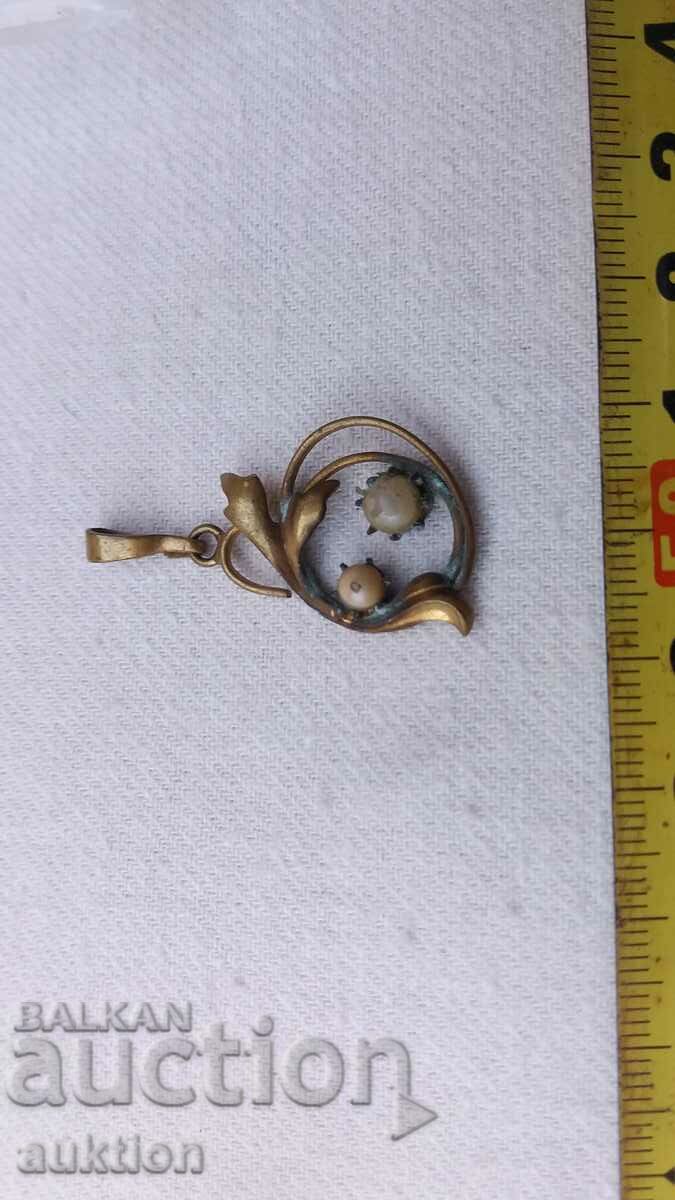 MACHINE GOLD PLATED RENAISSANCE JEWELRY PENDANT - 5 MACHINE GOLD PLATED RENAISSANCE JEWELRY PENDANT - 5